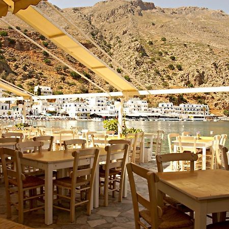 Αnna Hotel Лутро Екстериор снимка