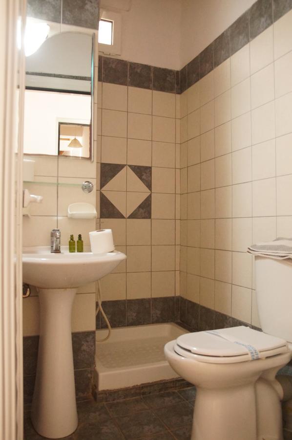 Αnna Hotel Лутро Екстериор снимка